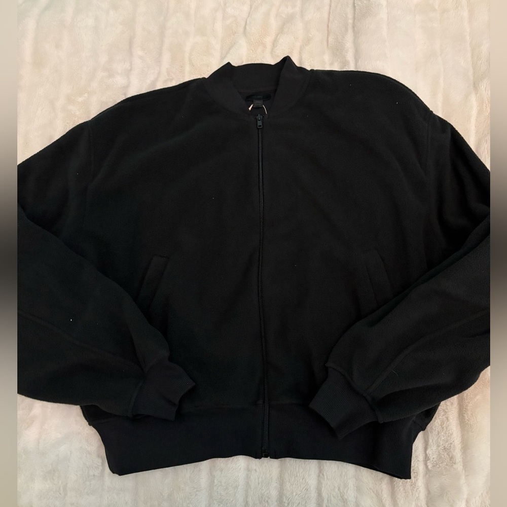 SKIMS Fleece Lounge Bomber Jacket - Picture 2 of 3